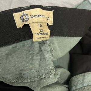 Democracy Jeans Size 16